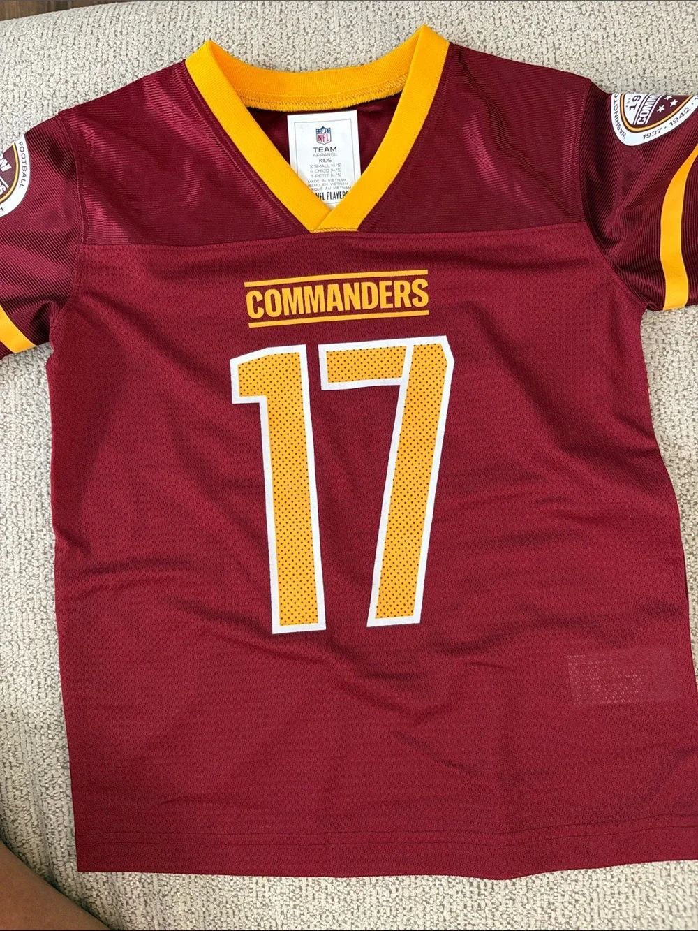 NFL Washington Commanders #17 McLaurin Burgundy & Gold Jersey x-Small 4-5